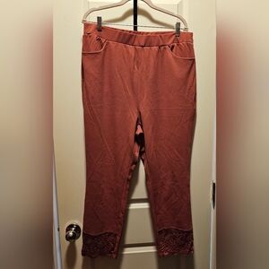 NWT Bloomchic lace bottom legging 20